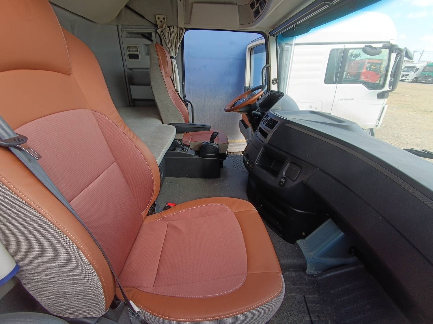 Foton AUMAN EST A 1846 AMT (4189SLFKA) Лот 000008152