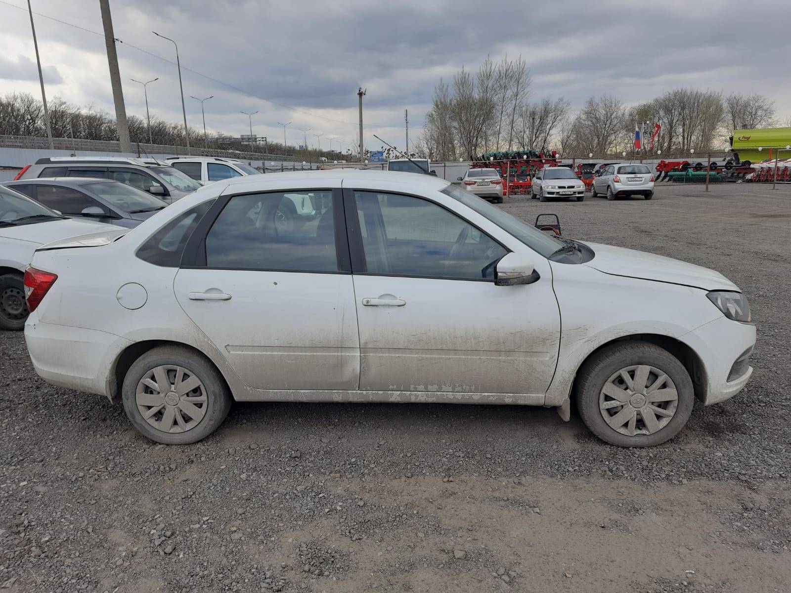 Lada Granta седан Лот 000008105