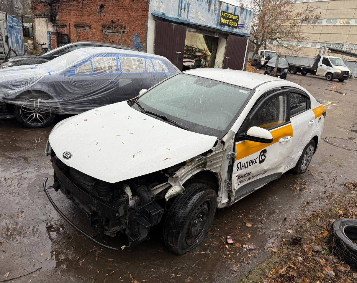 KIA Rio Лот 000006999