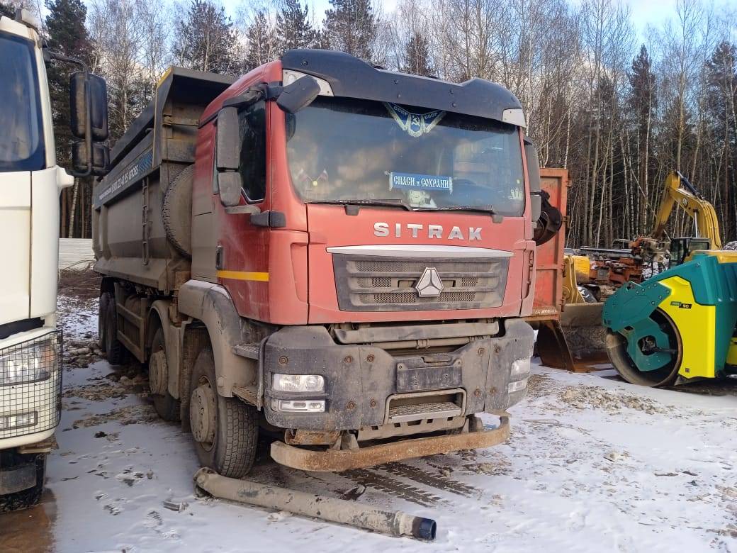 Sitrak ZZ3316V386ME Лот 000008244