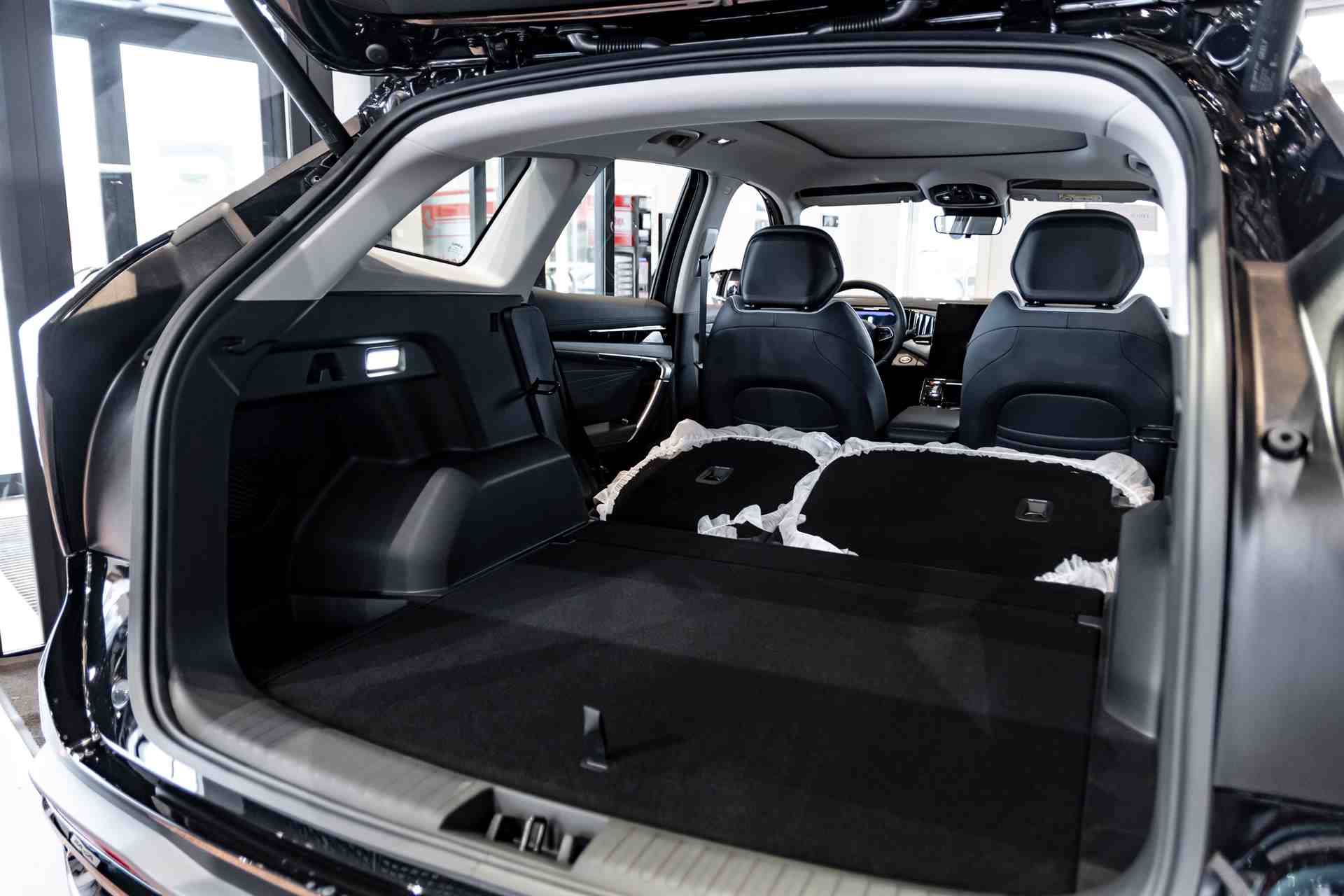Geely Atlas Flagship 2.0T 8AT 4WD