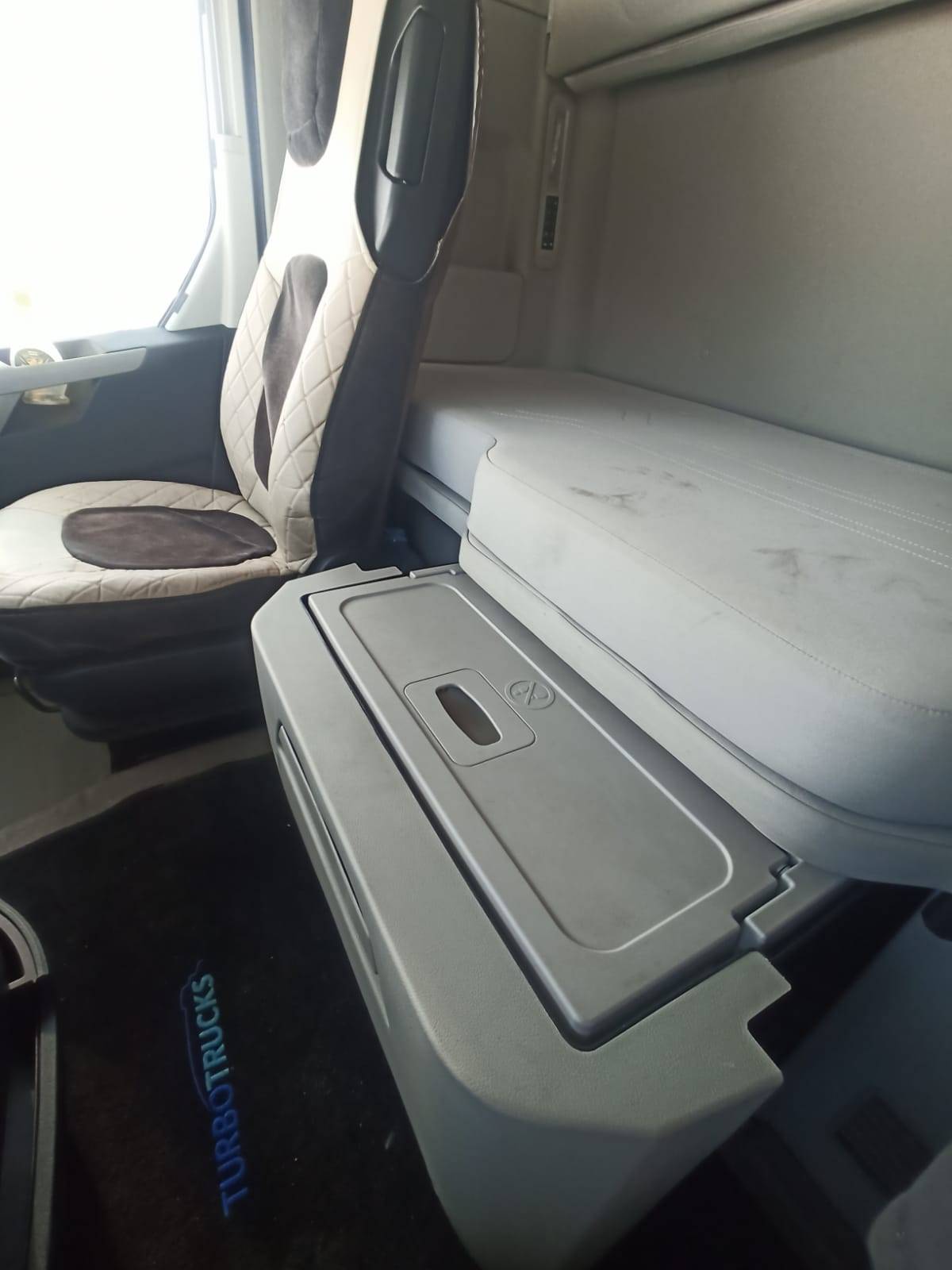 Ford F-MAX (CCK1) 1850T Лот 000008265