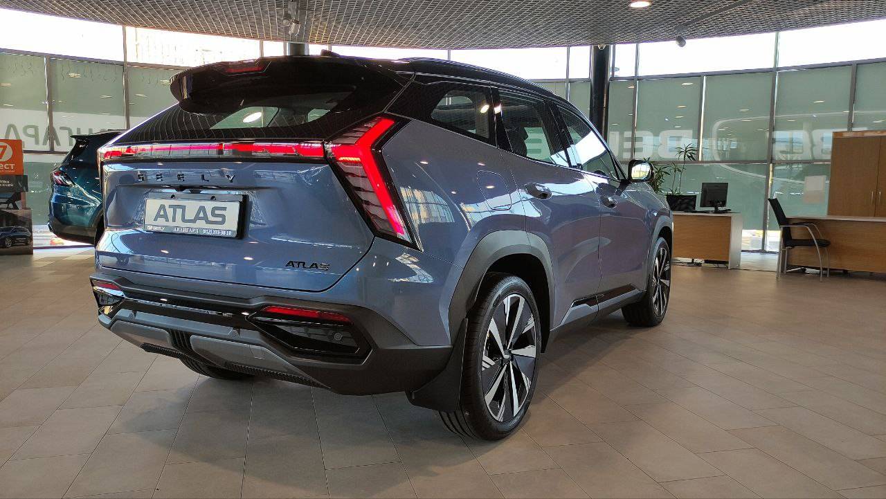 Geely Atlas Flagship Sport 2.0T 8AT 4WD