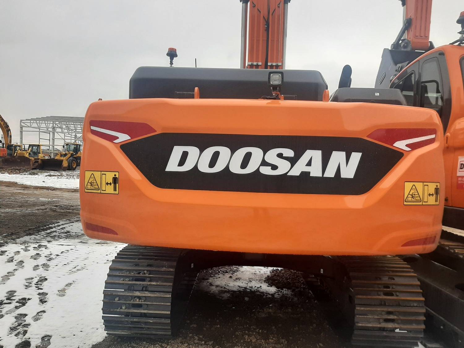 DOOSAN/DEVELON DX200A-7M Лот 000002917