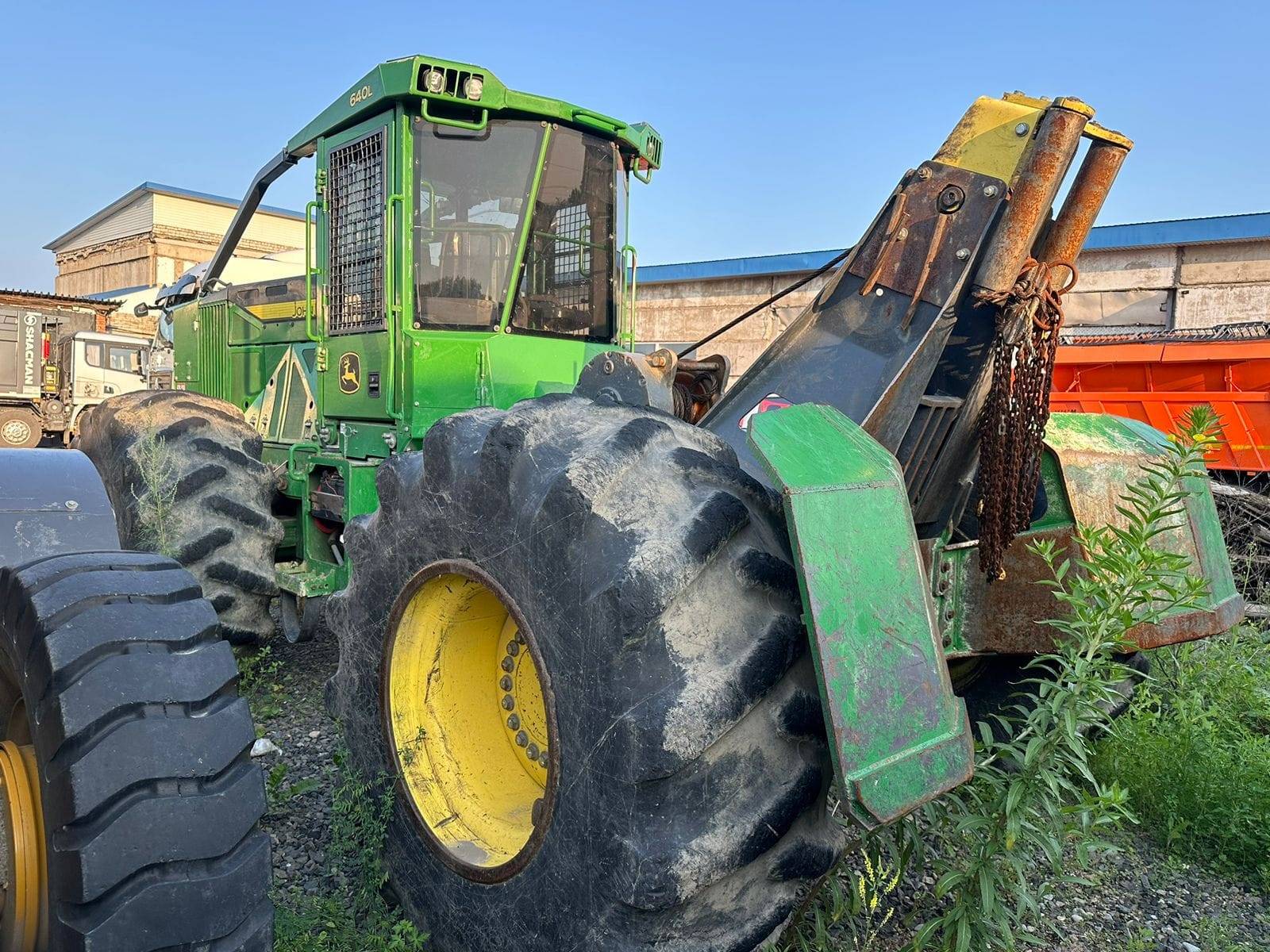 John Deere 640L Скиддер (трелевочный трактор) Лот 000001308