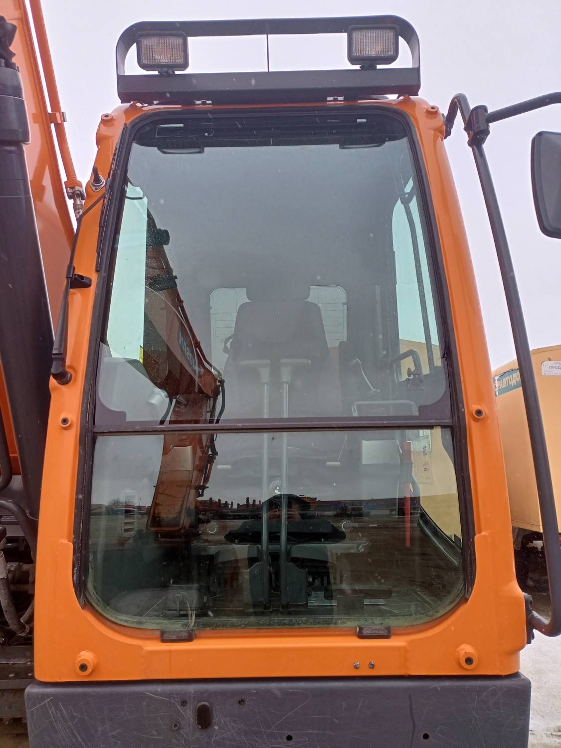 DOOSAN/DEVELON DX200A Лот 000002155