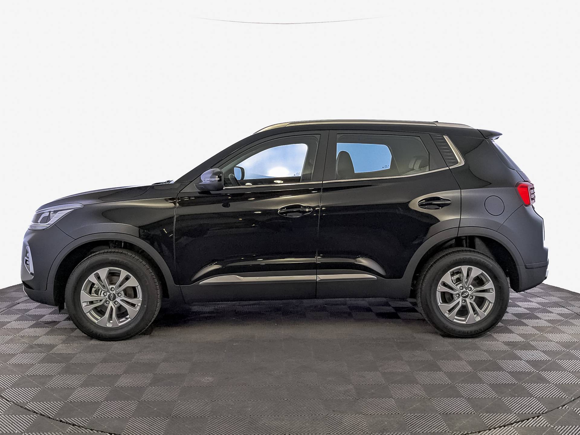 Chery Tiggo 4 PRO Action