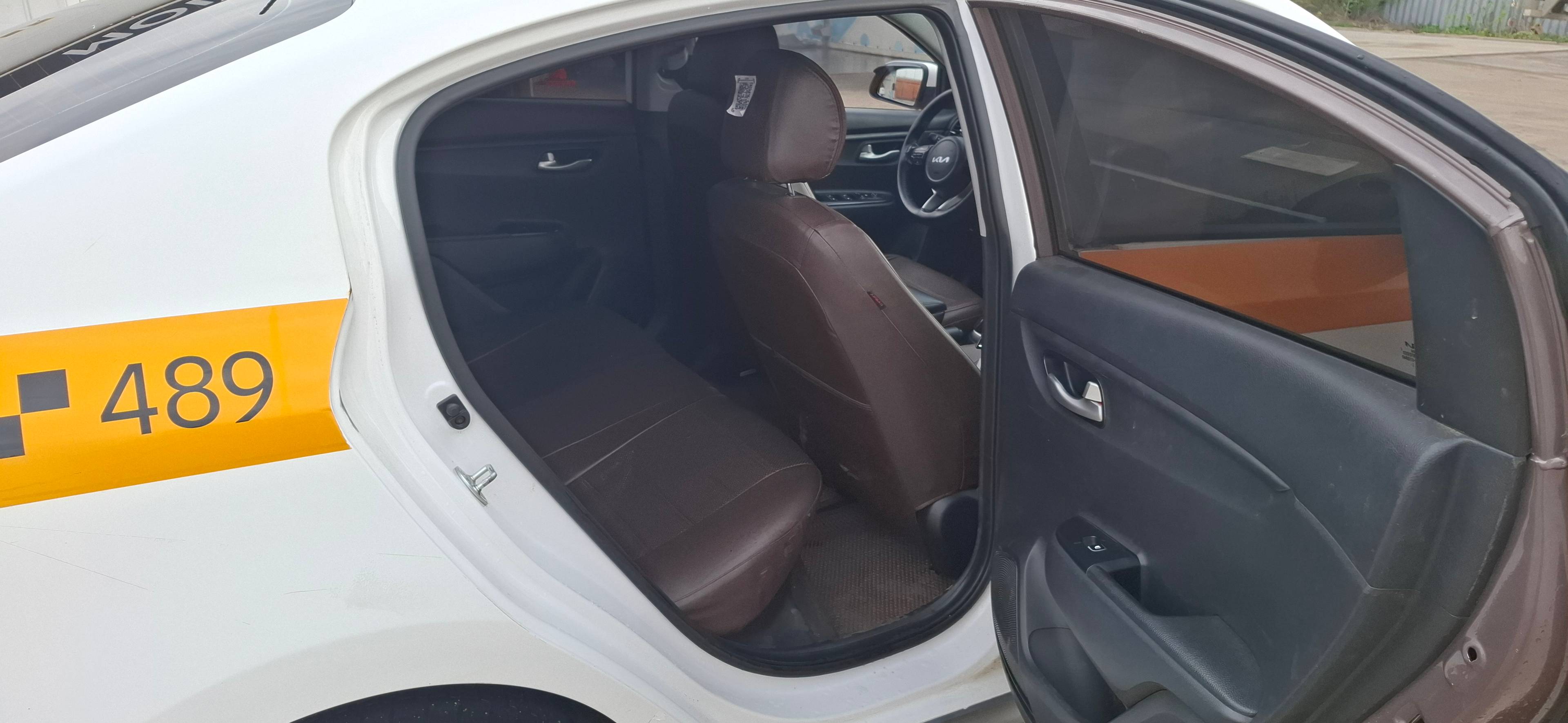 KIA Rio Лот 000008546