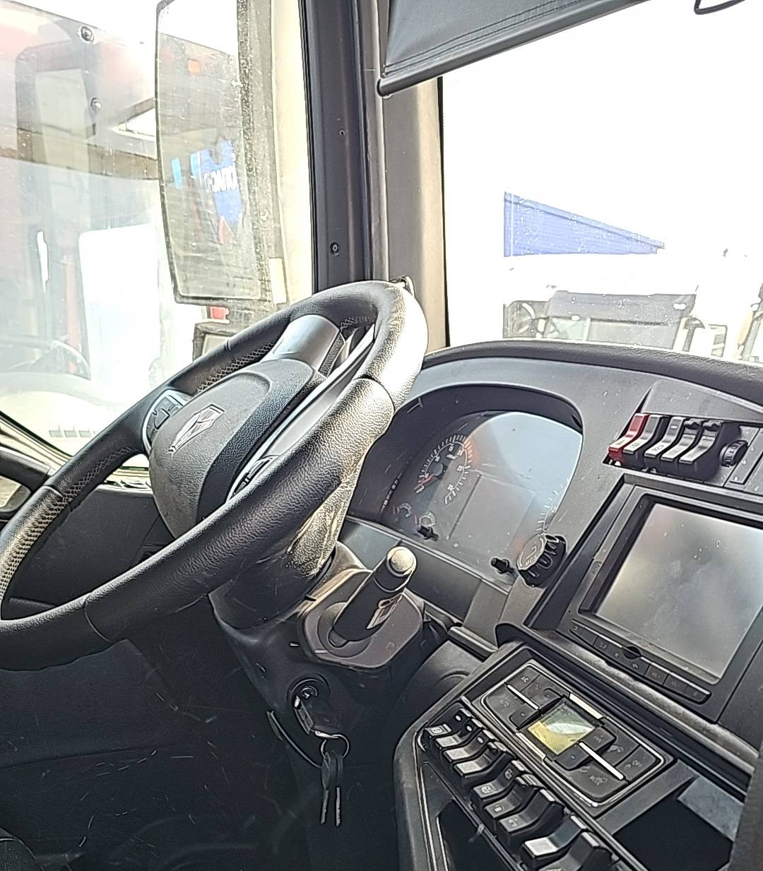 Sitrak С7Н 6×4 ZZ4256V364HE Лот 000008127