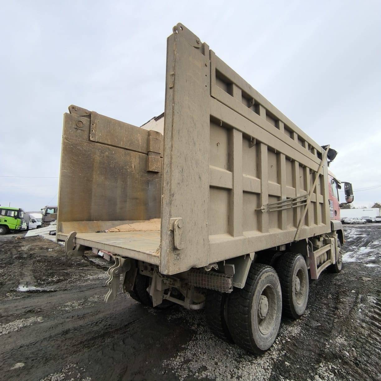 HOWO ZZ3257V384GE1 6x4 Лот 000008141