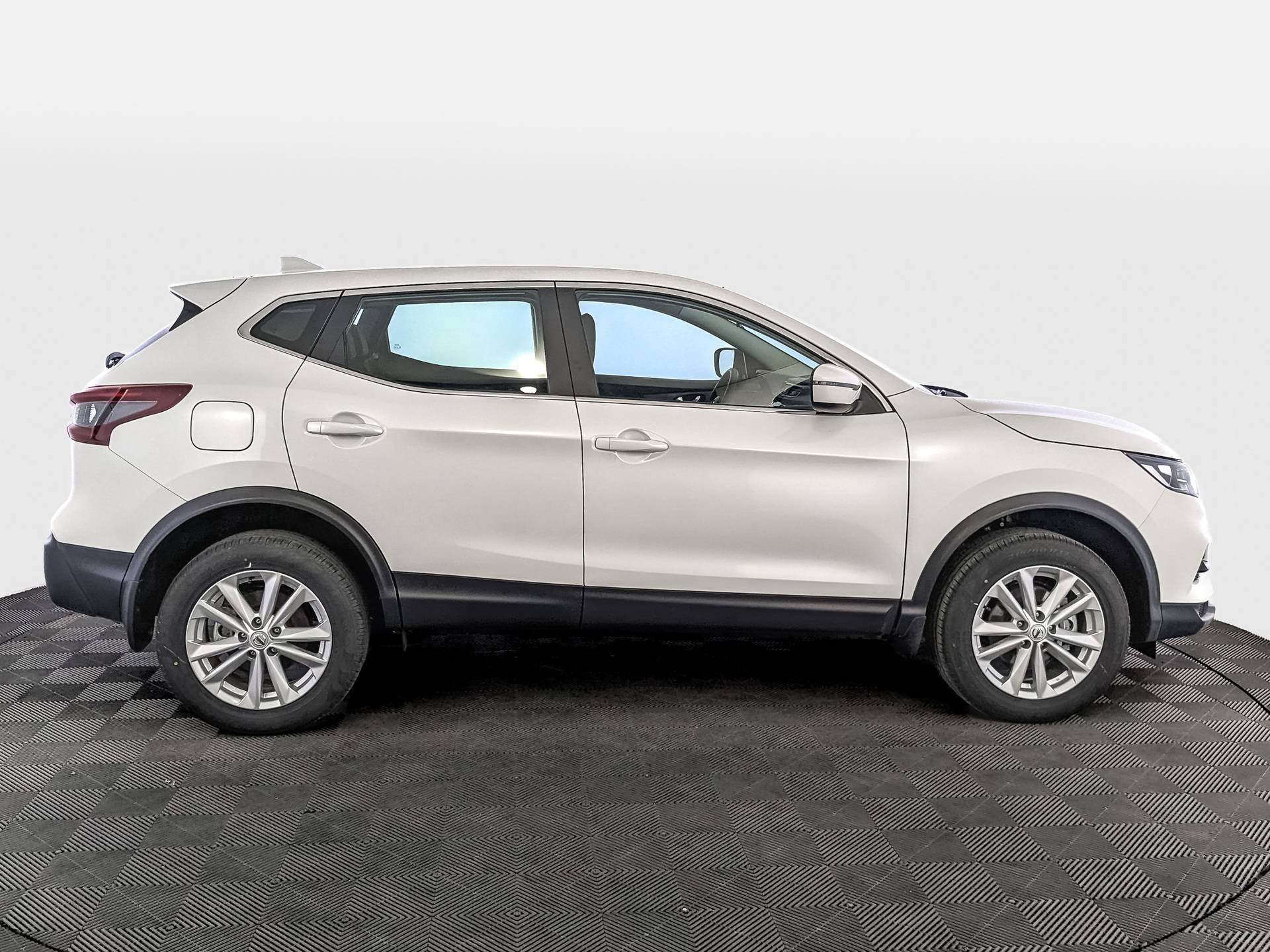 Nissan Qashqai 2.0 CVT 4WD SE