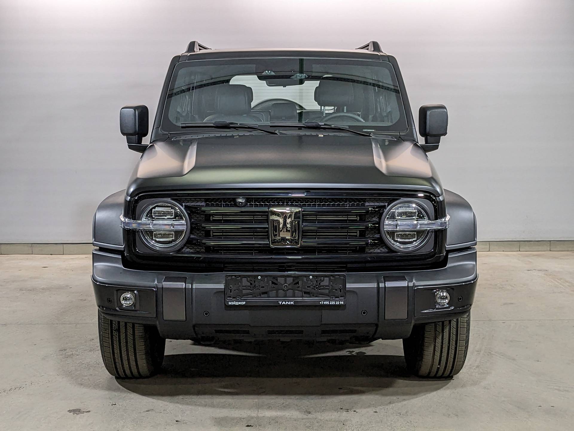 Tank 300 City Adventure 2.0 8AT 4WD
