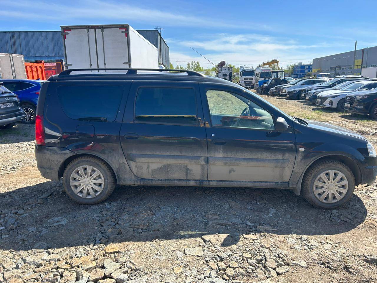 Lada Largus универсал Лот 000008278