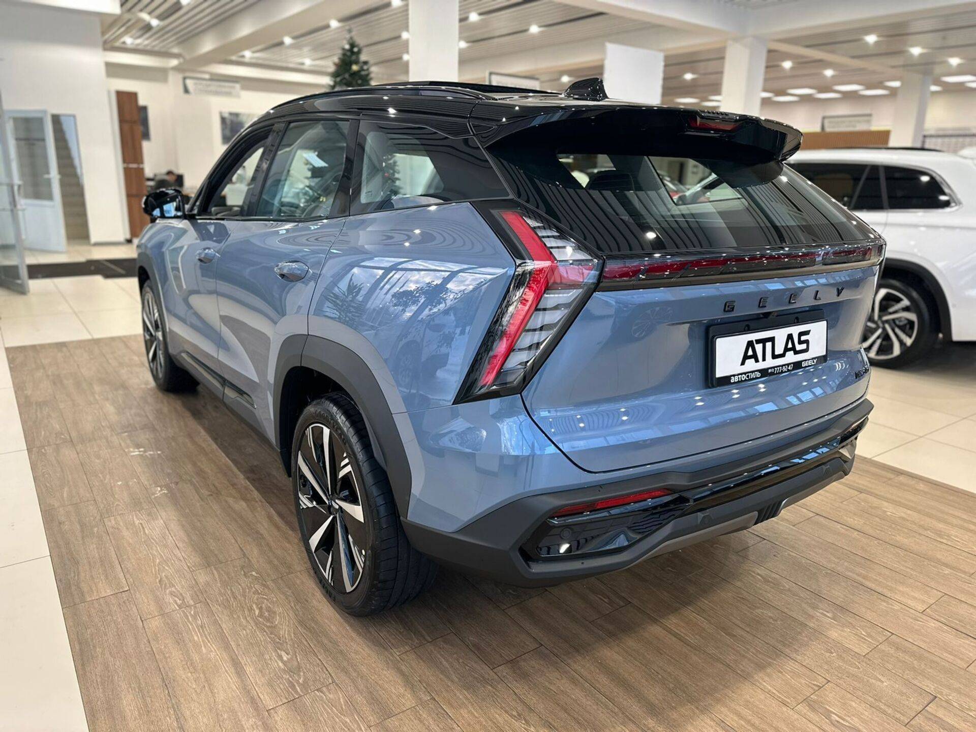 Geely Atlas Flagship 2.0T 8AT 4WD