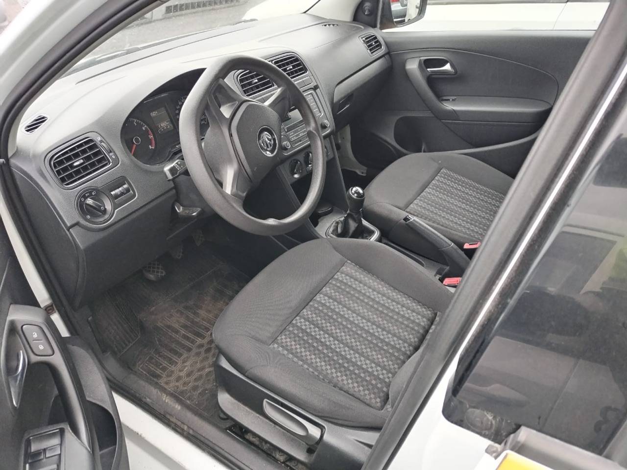 Volkswagen Polo Лот 000004643