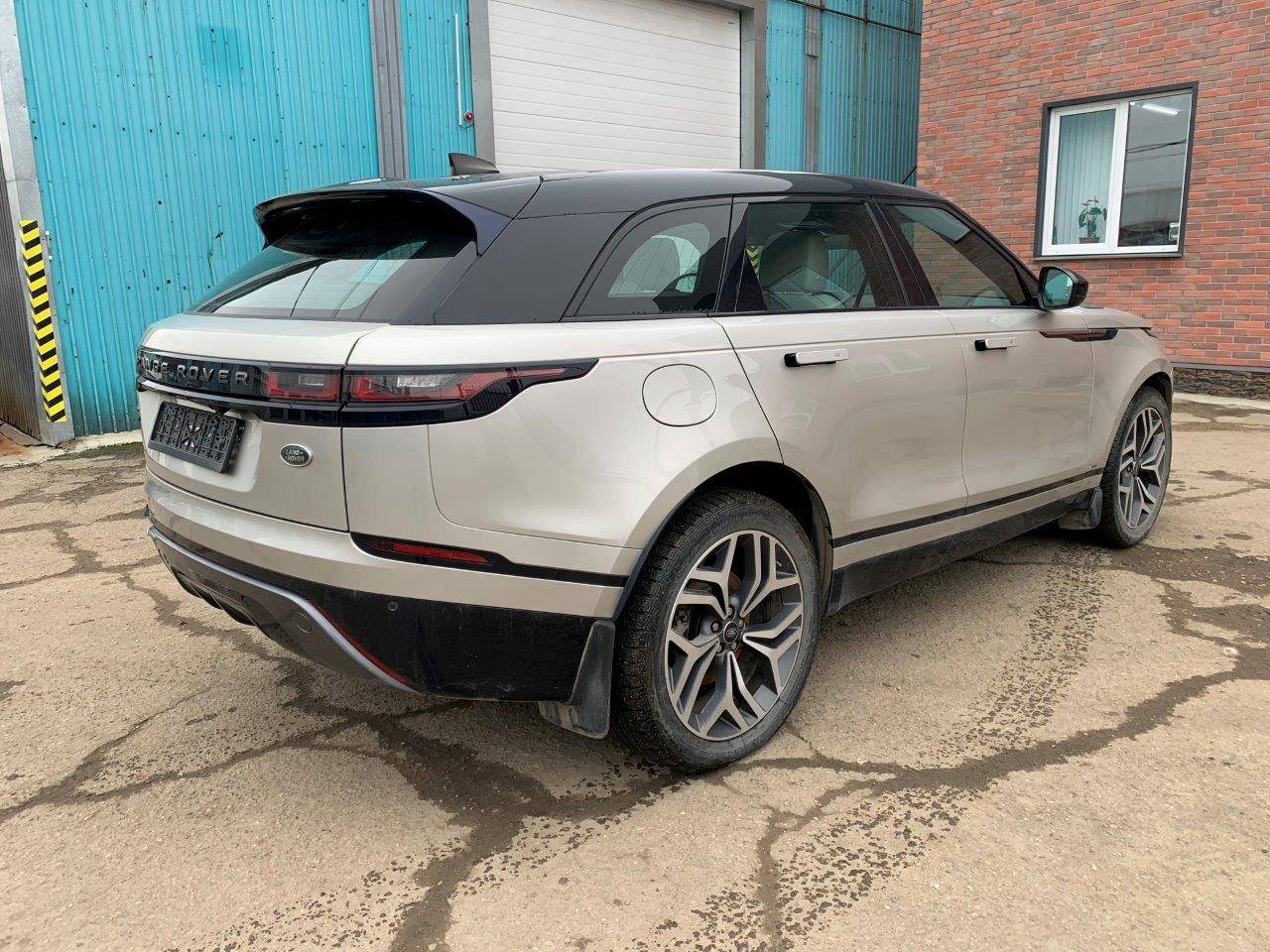 Land Rover Velar Лот 000003894