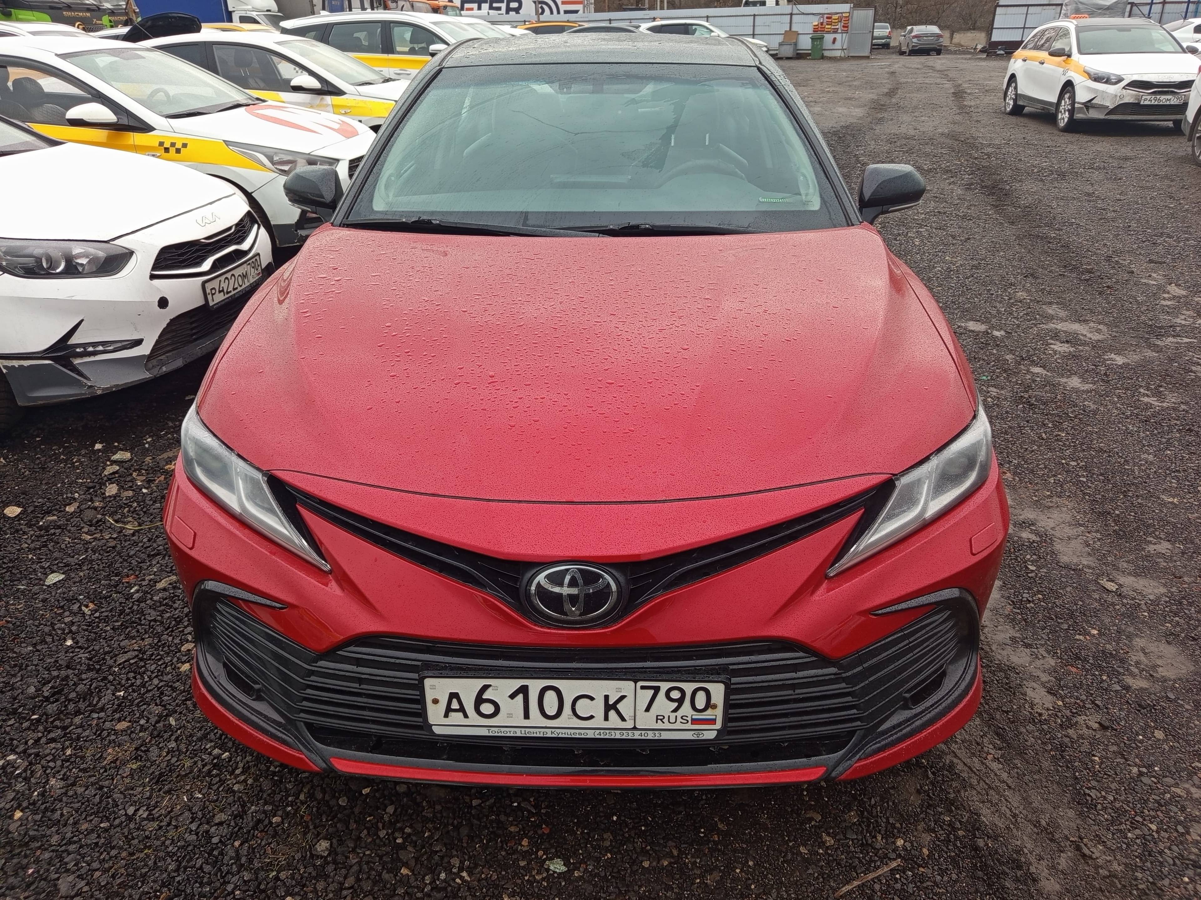 Toyota Camry Лот 000005556