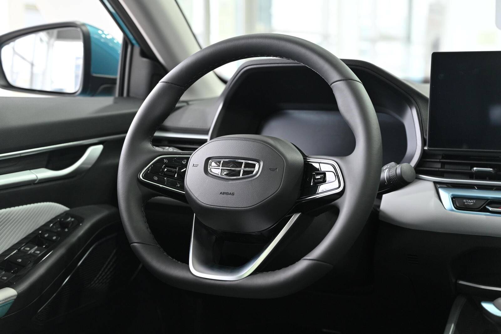 Geely Emgrand Comfort 1.5 AT
