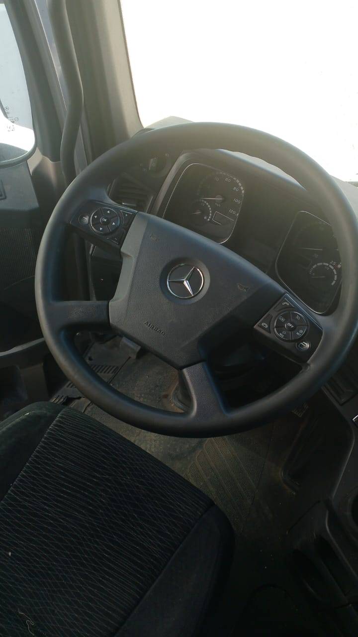 Mercedes-Benz Actros 2142 LS 4x2 Лот 000008528