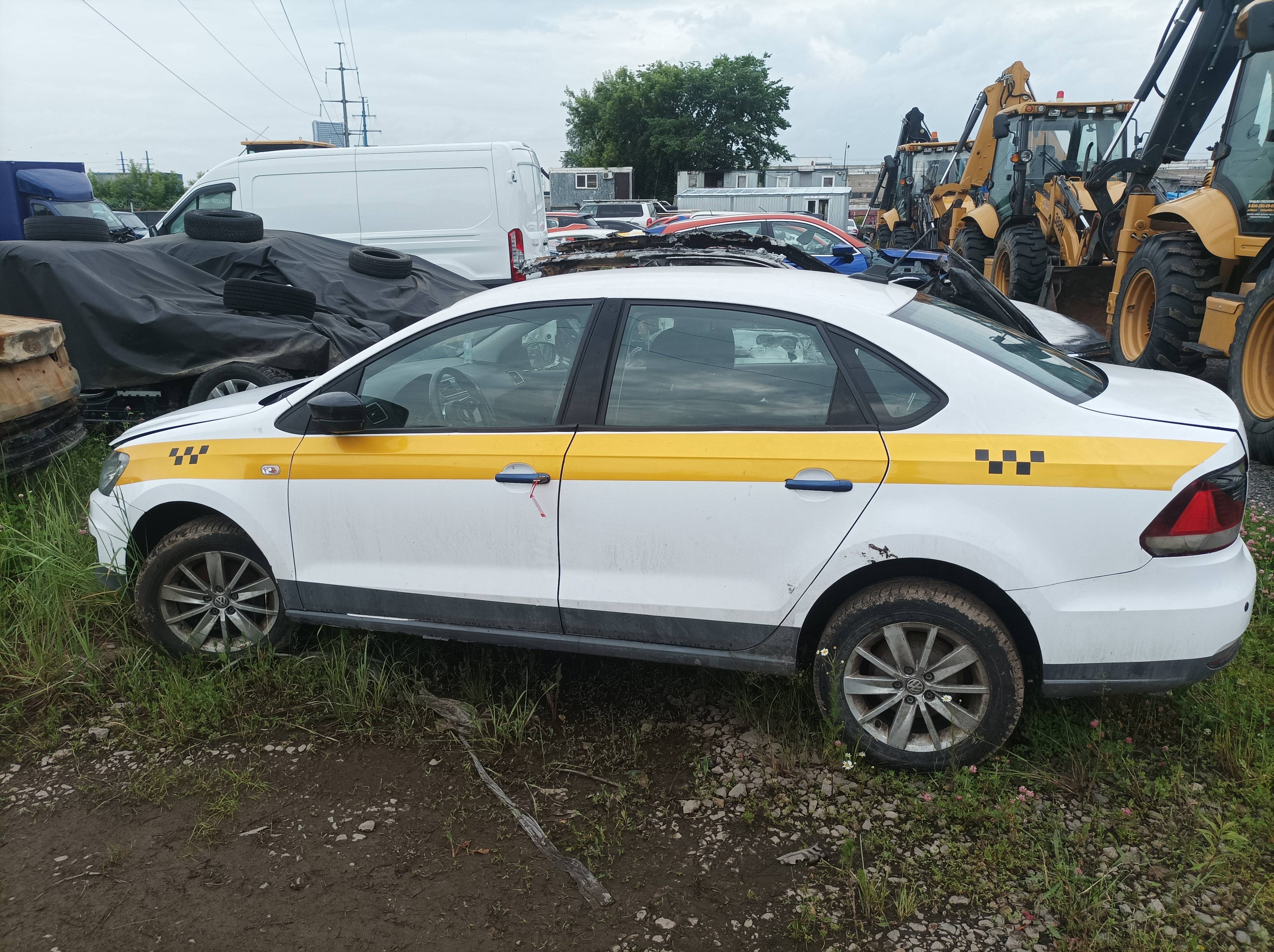 Volkswagen Polo Лот 000003152