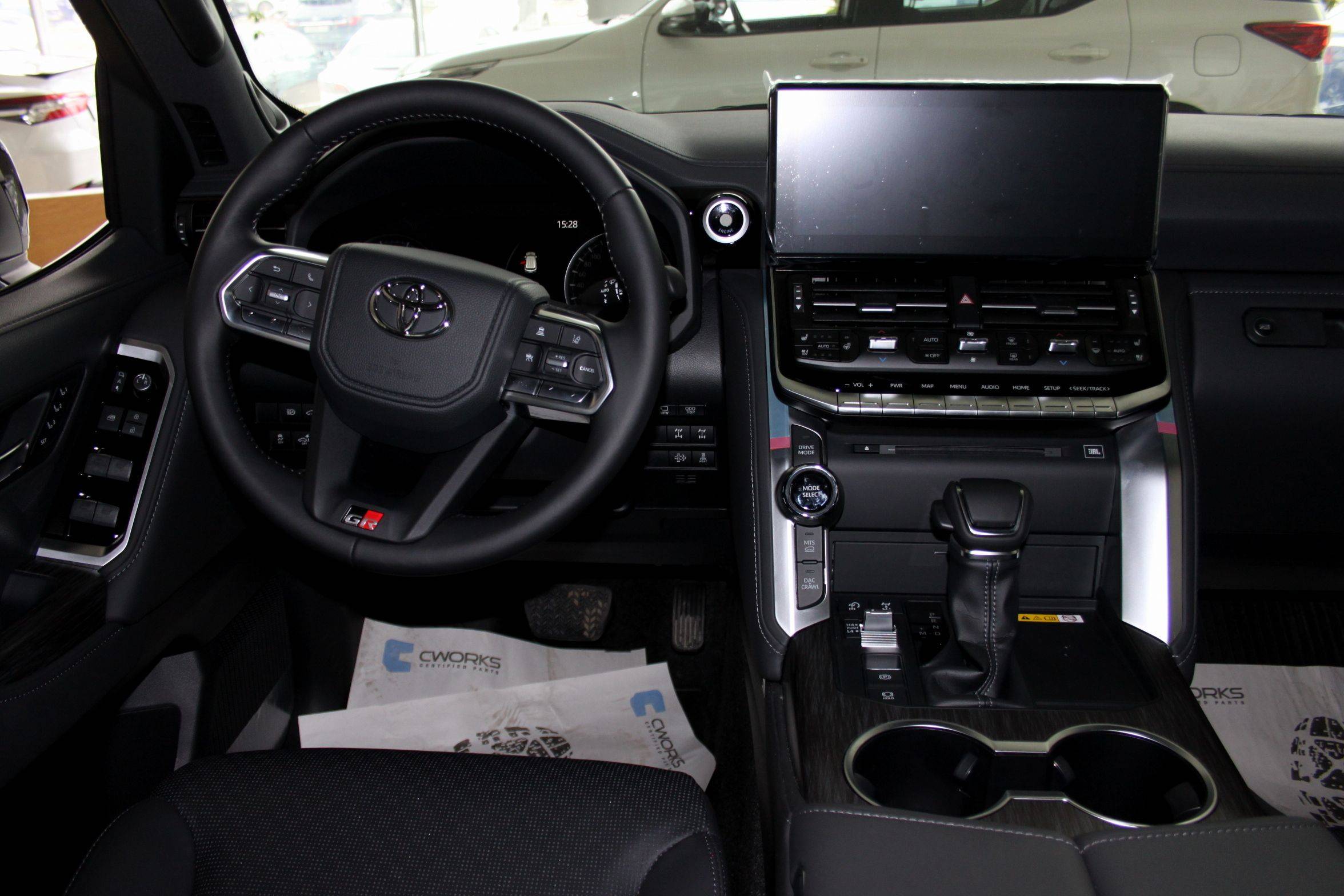 Toyota Land Cruiser 300 GR Sport 3.5 АКП