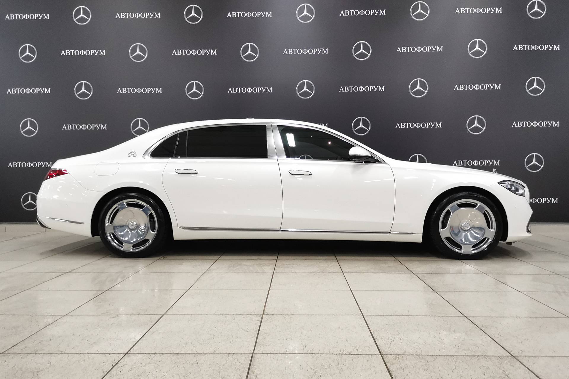 Mercedes-Benz S седан 580 Maybach 4MATIC