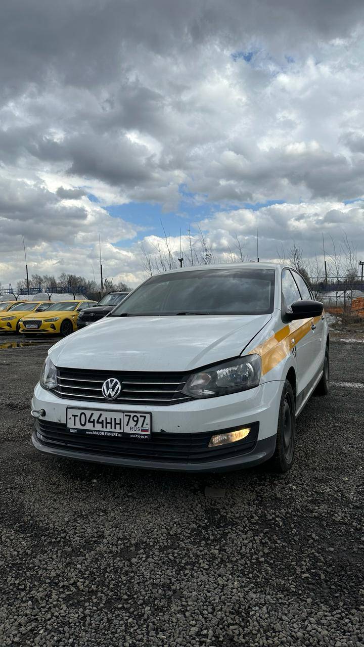 Volkswagen Polo Лот 000000346